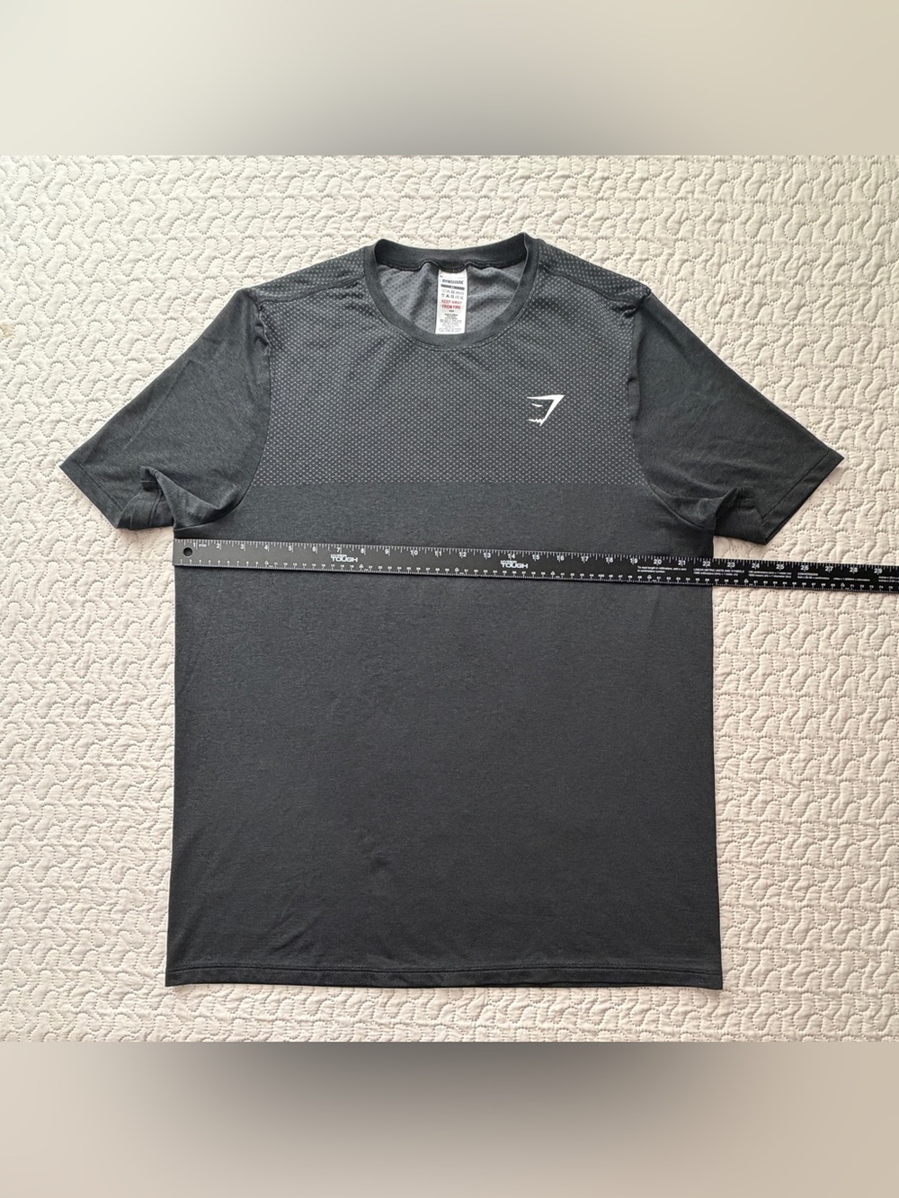 Gymshark Men’s XL Gray Mesh Performance Training Workout T-Shirt